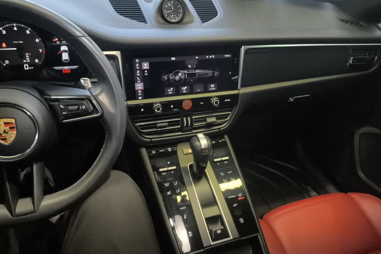 Used Porsche Macan 2023 Macan 2.0T
