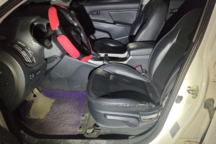 Used Kia Sportage R 2015 2.0L Automatic Two-Wheel Drive DLX Model