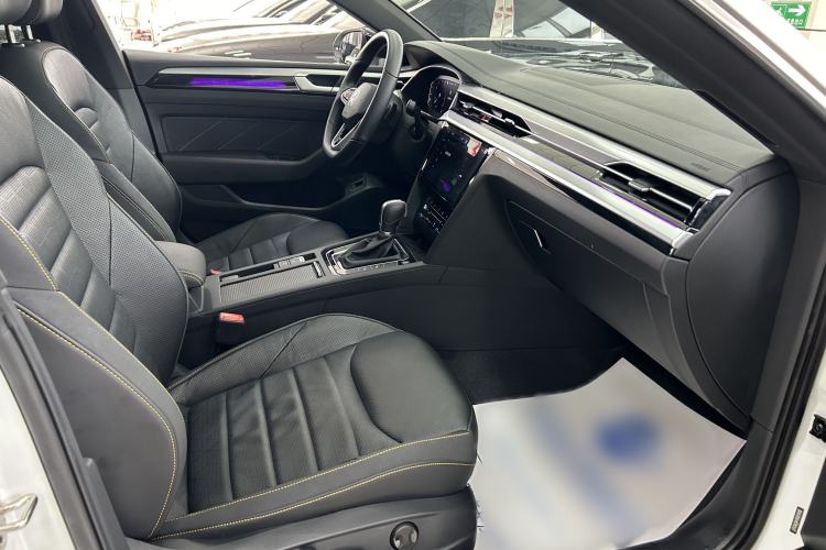 Used Volkswagen FAW-Volkswagen CC 2024 380TSI Striking All-Encompassing Edition
