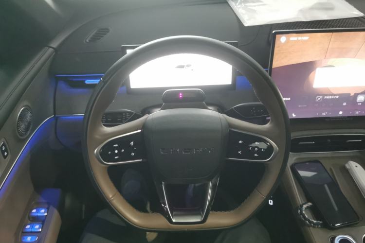 Used Chery Tiggo 8 PLUS C-DM 2025 1.5T 116 km Prestige Version 5 Seats
