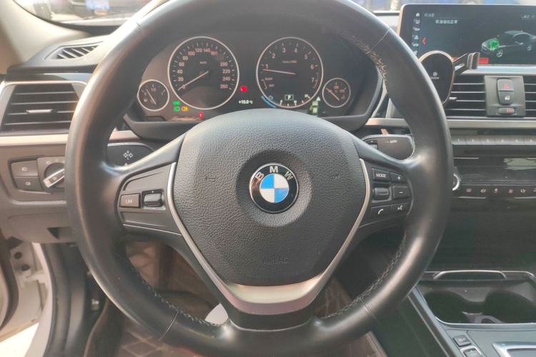 Used BMW 3 Series 2019 320Li Fashion Model
