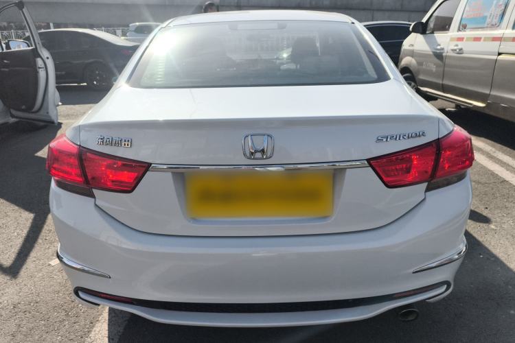 Used Honda Spirior 2015 2.0L Luxury Edition
