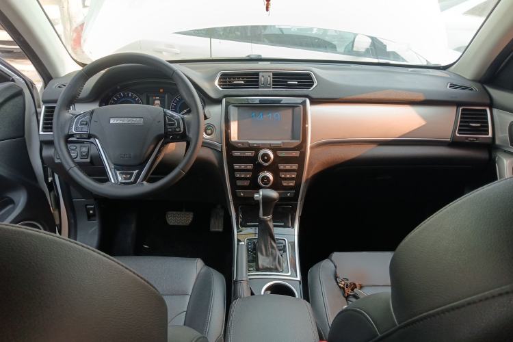 Used Haval H2 2017 Red-Label 1.5T Automatic Two-Wheel Drive Elite Model