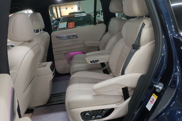 Used  S09 2025 Four-Wheel Drive Ultra+ Custom Edition
