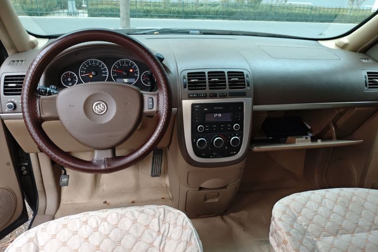 Used Buick GL8 2014 2.4L Classic Edition
