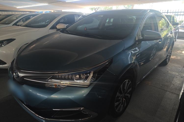 Used Toyota Corolla 2018 Dual-Engine 1.8L E-CVT Smart Edition
