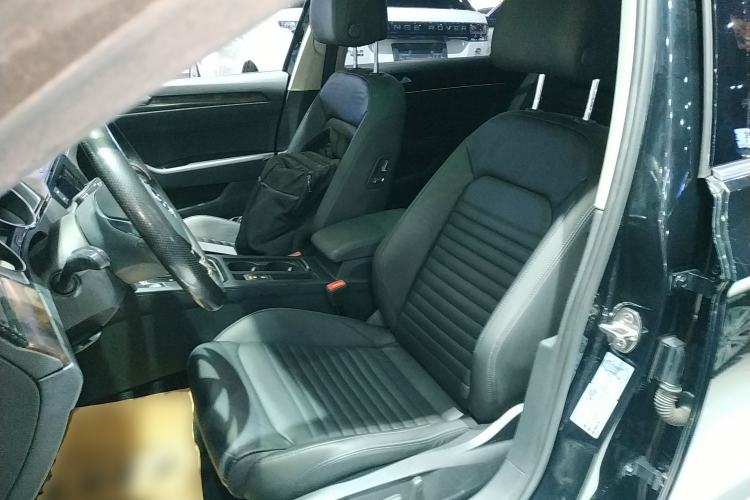 Used Volkswagen Magotan 2019 330TSI DSG Luxury Version China VI Standard
