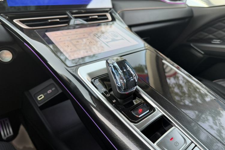 Used Wey Mocha 2021 2.0T Two-Wheel-Drive Premium Edition
