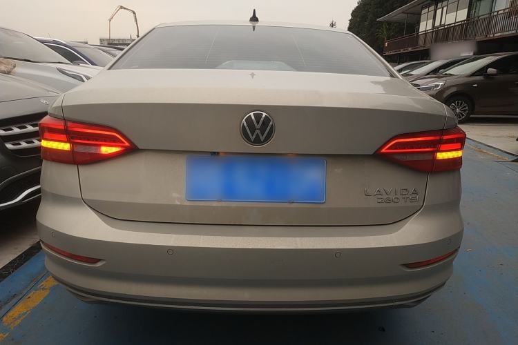 Used Volkswagen Lavida 2021 280TSI DSG Comfort Edition
