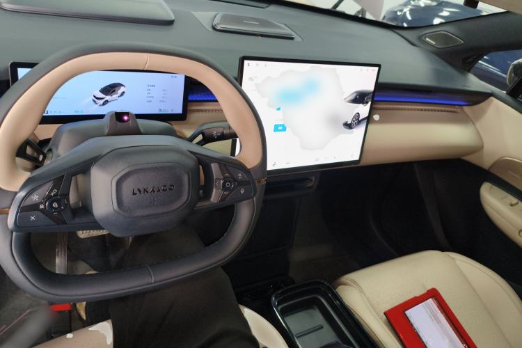 Used Lynk & Co Z20 2025 530 km Range Rear-Wheel Drive Max