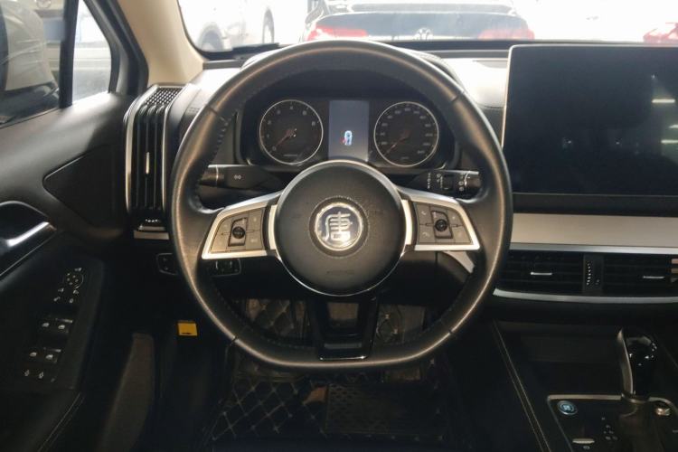 Used BYD Tang 2019 2.0T Automatic SmartConnect Luxury Edition 5 Seats China VI Standard