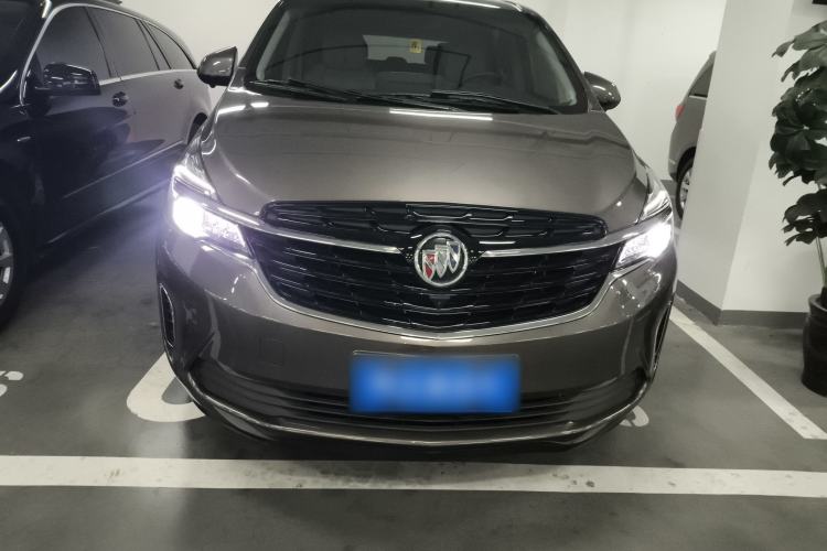 Used Buick GL8 2022 Land Cruiser Executive Class 652T Comfort Model
