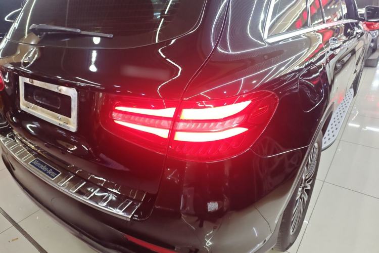 Used Mercedes-Benz GLC 2019 GLC 260 L 4MATIC Dynamic Model
