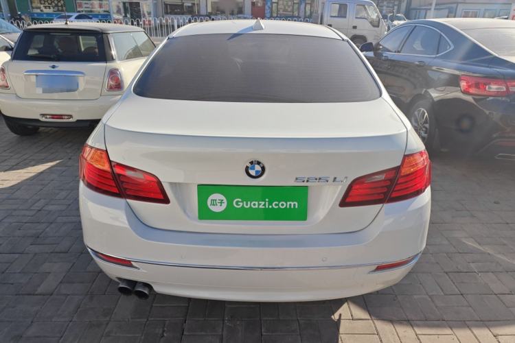 Used BMW 5 Series 2014 525Li Luxury Design Package
