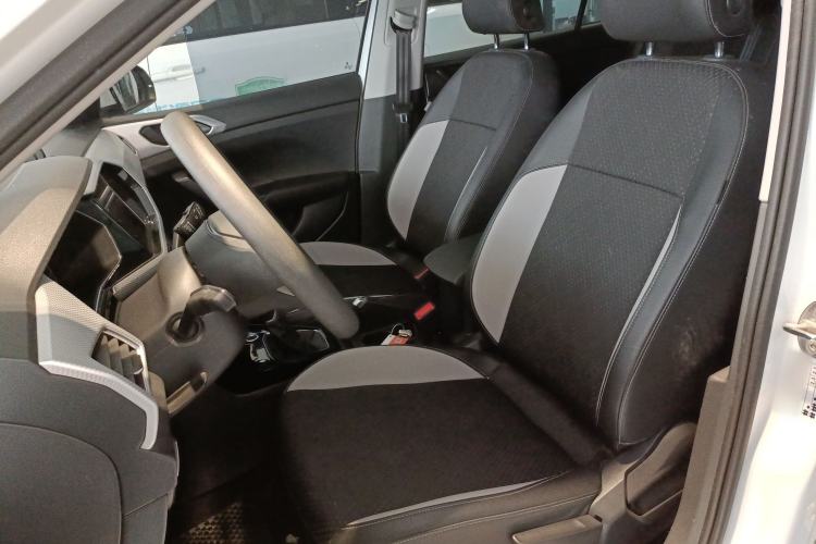 Used Volkswagen Tacqua 2023 200TSI DSG Joy-Connect Edition