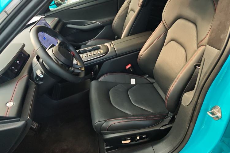 Used  SU7 2024 Four-Wheel Drive Ultra-Long Range Advanced Intelligent Driving Max Edition
