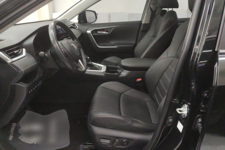 Used Toyota Wildlander 2023 2.0L CVT Two-Wheel Drive Luxury PLUS Edition