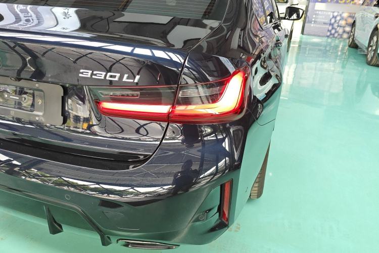 Used BMW 3 Series 2025 330Li M Sport Shadowline Package
