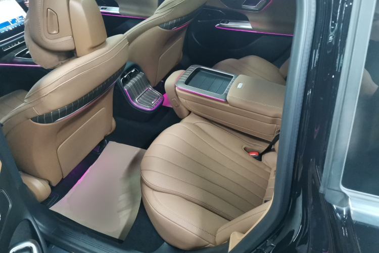 Used Mercedes-Benz E-Class New Energy 2024 E 350 e L Plug-in Hybrid Sedan