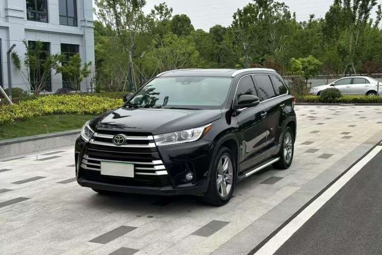 Used Toyota Highlander 2018 2.0T Four-Wheel Drive Luxury Edition 7 Seats China V Emission Standard
