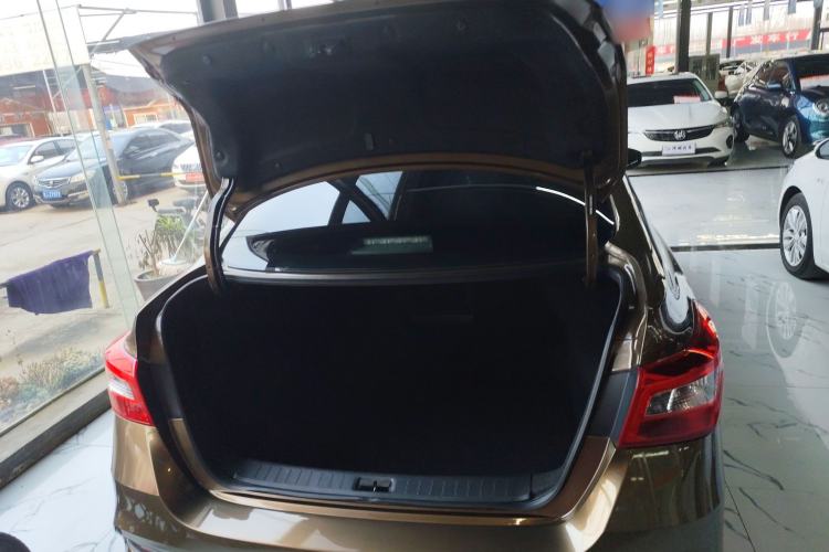 Used Nissan Sylphy 2021 Classic 1.6XL CVT Luxury Edition
