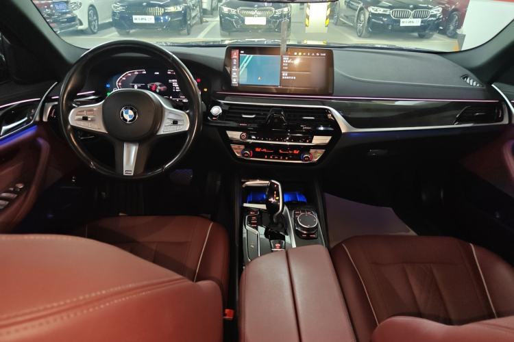 Used BMW 5 Series 2022 Second Facelift 525Li M Sport Package