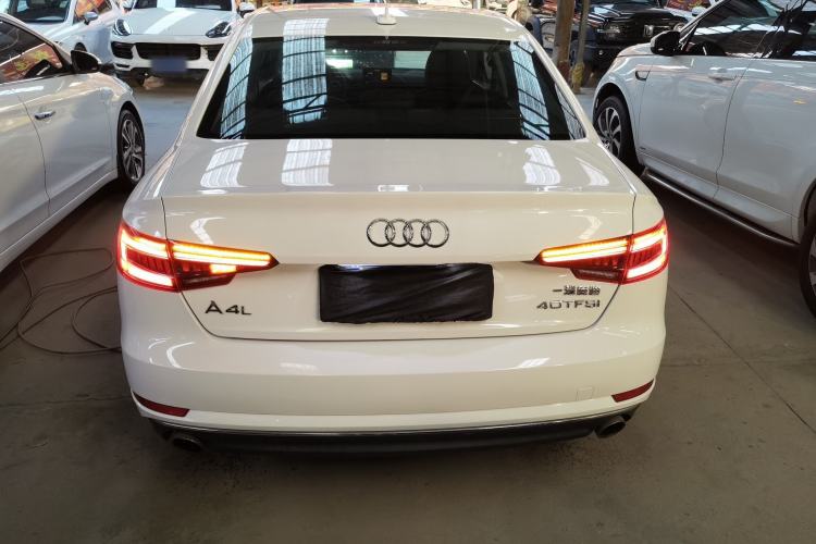 Used Audi A4L 2018 30th Anniversary Edition 40 TFSI Trendy Model
