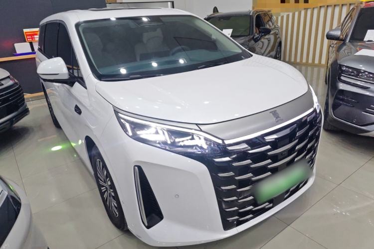 Used BYD Xia 2025 DM-i 1.5T 180km Beyond Edition
