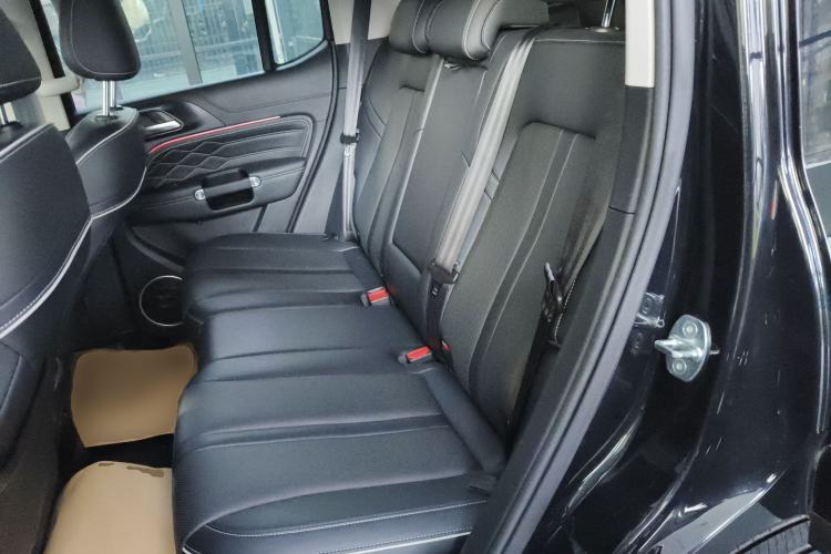 Used Tank 300 2021 City Edition 2.0T—Truly Stylish
