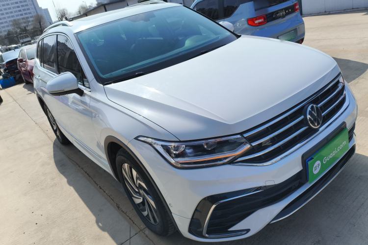 Used Volkswagen Tiguan L 2024 Outstanding Model 330TSI Automatic Two-Wheel Drive R-Line Dragon Glory Edition
