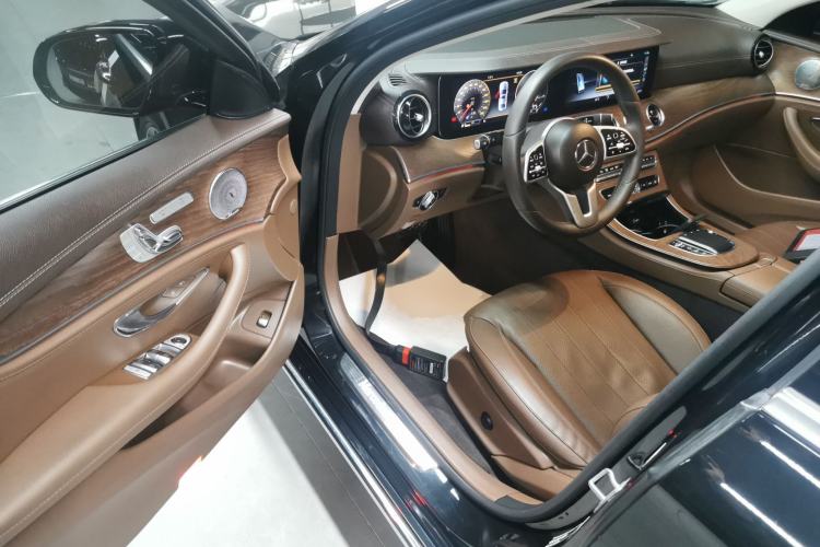 Used Mercedes-Benz E-Class 2019 E 300 L Luxury Model
