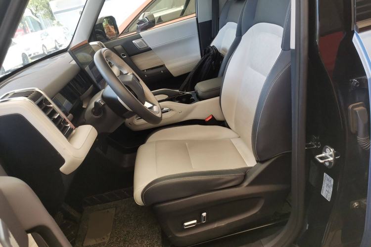 Used  03 2024 472km Four-Wheel Drive Long-Range Version
