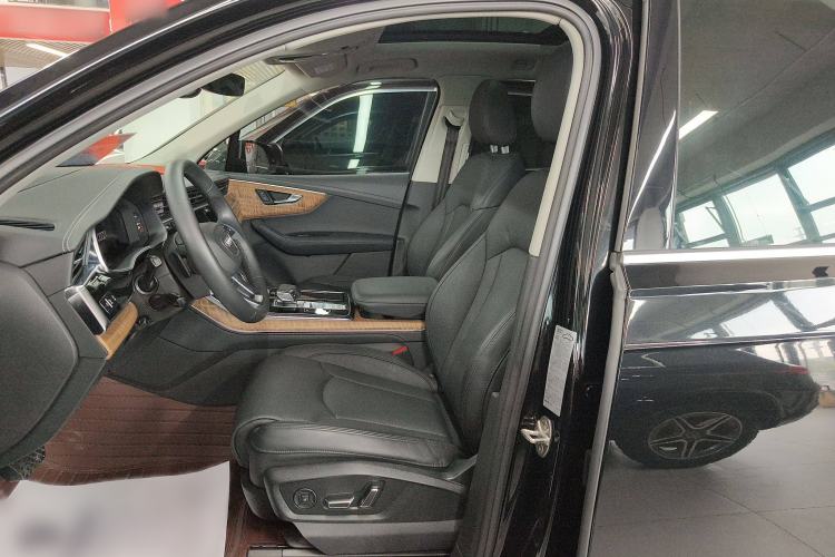 Used Audi Q7 2023 55 TFSI quattro S Prestige Edition
