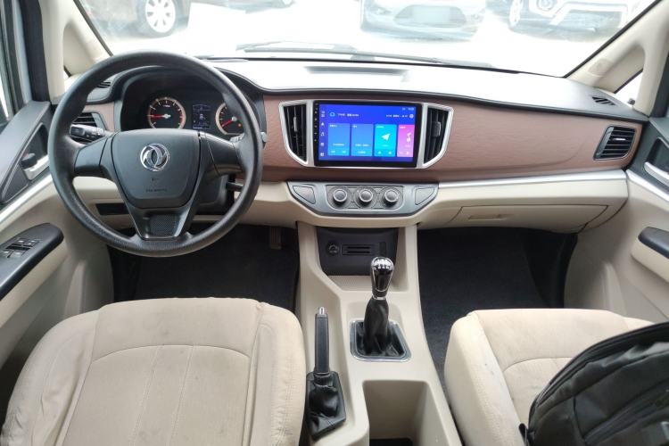 Used FORTHING Lingzhi 2019 Facelifted M5L 1.6L 7-Seater Base Model China VI Standard