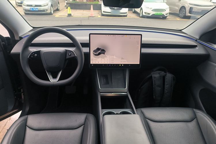 Used Tesla Model Y 2025 Rear-Wheel Drive First Edition