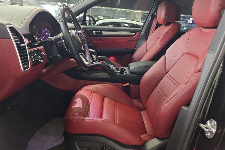 Used Porsche Cayenne 2023 Cayenne E-Hybrid 2.0T Platinum Edition
