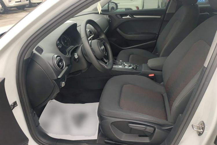 Used Audi A3 2019 Limousine 35 TFSI Ambition China V
