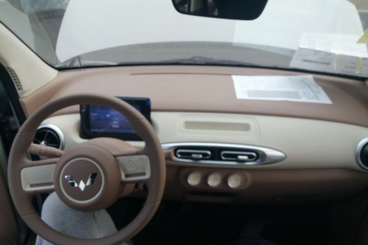 Used Wuling Hongguang MINIEV 2025 Four-Door Version Advanced Edition