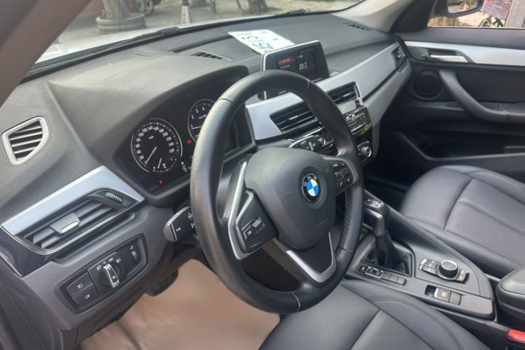 Used BMW X1 2019 sDrive20Li Leading Model
