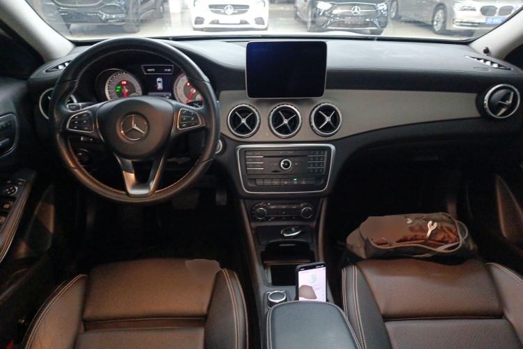 Used Mercedes-Benz GLA 2016 GLA 200 Fashion Model