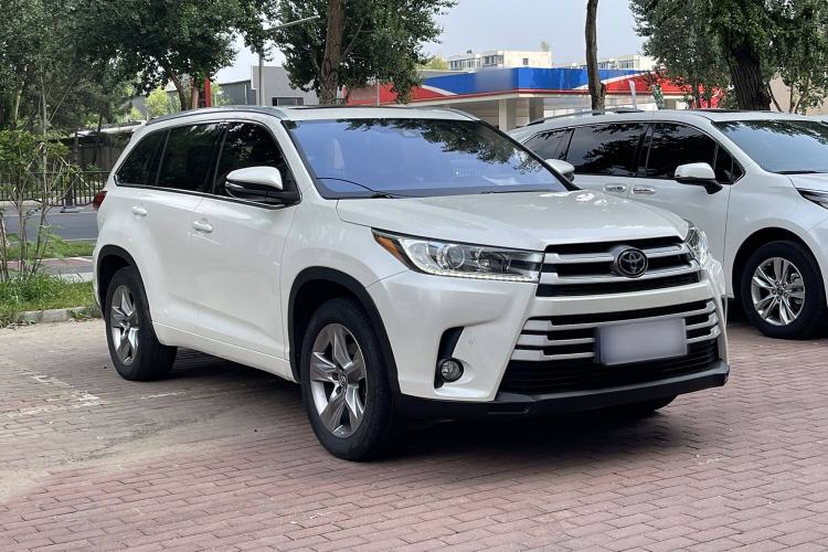 Used Toyota Highlander 2018 2.0T Four-Wheel Drive Luxury Version 7 Seats China VI Standard