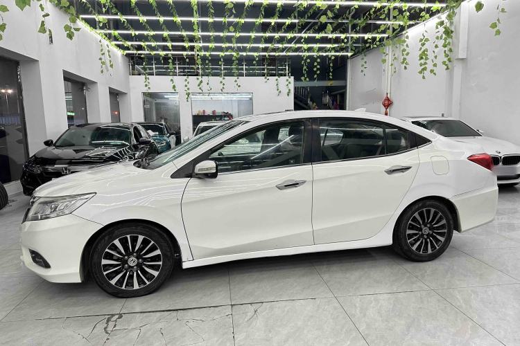 Used Honda Crider 2015 1.8L Automatic Luxury Edition
