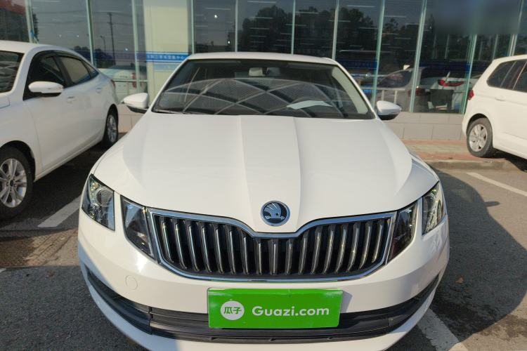 Used Skoda Octavia 2019 1.5L Automatic SmartDrive Comfort Edition China VI Standard
