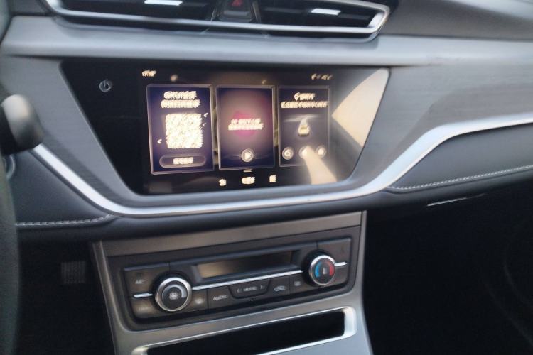 Used Geely Auto Emgrand 2021 UP 1.5L Manual Luxury Model