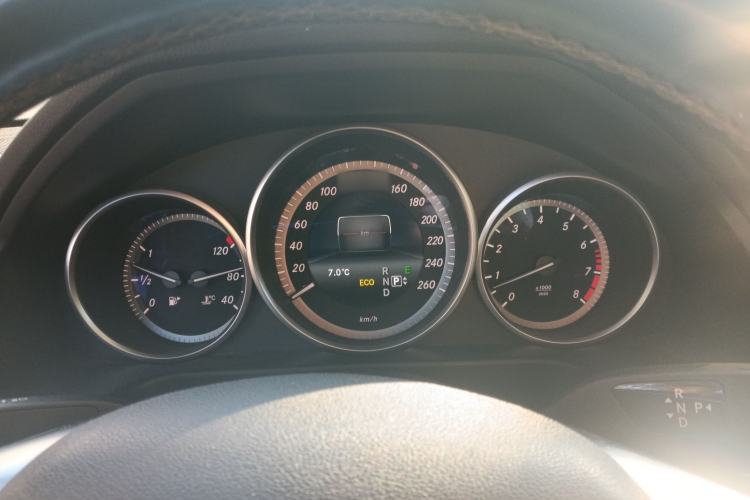 Used Mercedes-Benz E-Class 2015 E 260 L
