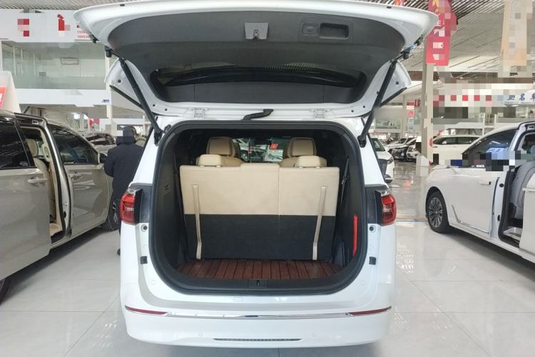 Used Buick GL8 2022 ES Land Cruiser 653T Luxury Model