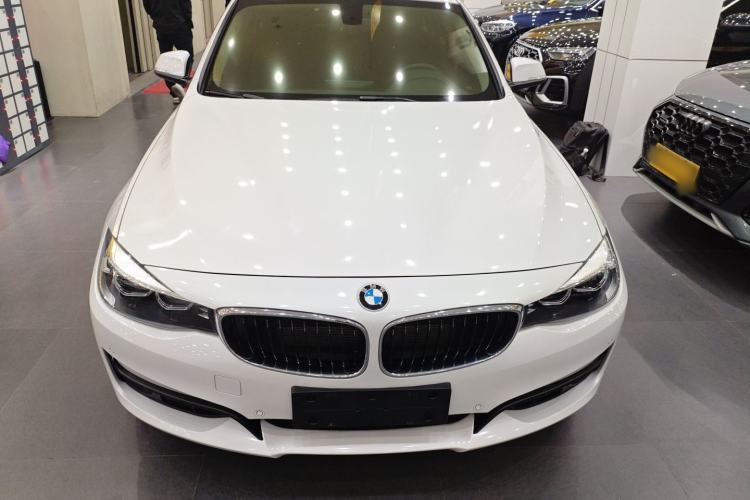 Used BMW 3 Series GT 2019 320i Sport Edition

