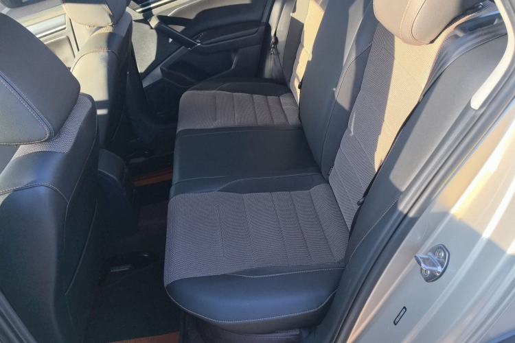 Used Volkswagen C-TREK 2017 1.6L Automatic Comfort Model
