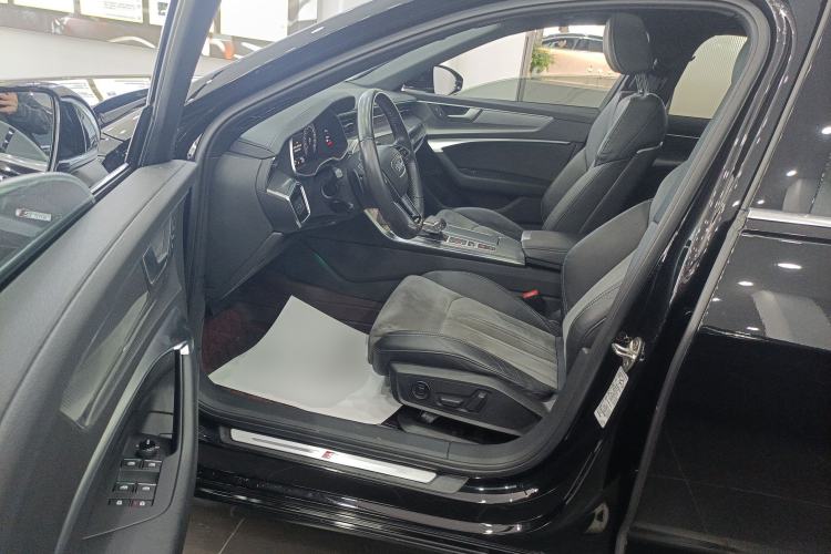 Used Audi A6L 2020 40 TFSI Luxury Dynamic Model
