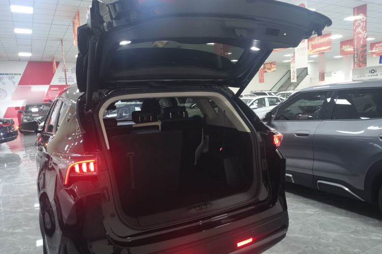 Used JETOUR Shanhai Shanhai L7 2024 1.5T 120 km MAX 7-Seater
